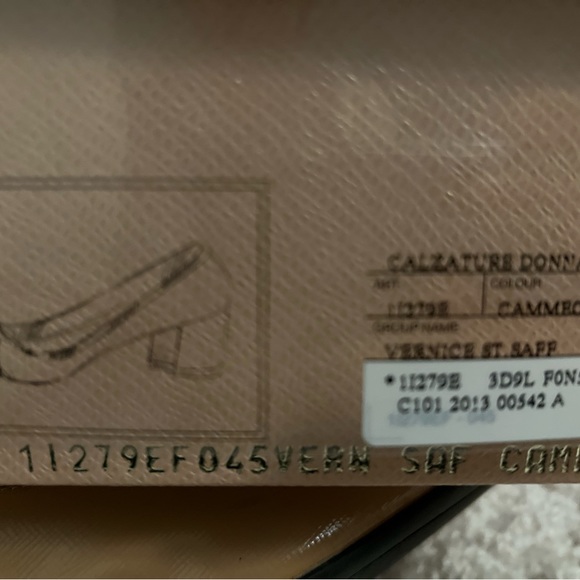 Prada captoe pump with bow : beige/ black - Picture 2 of 7